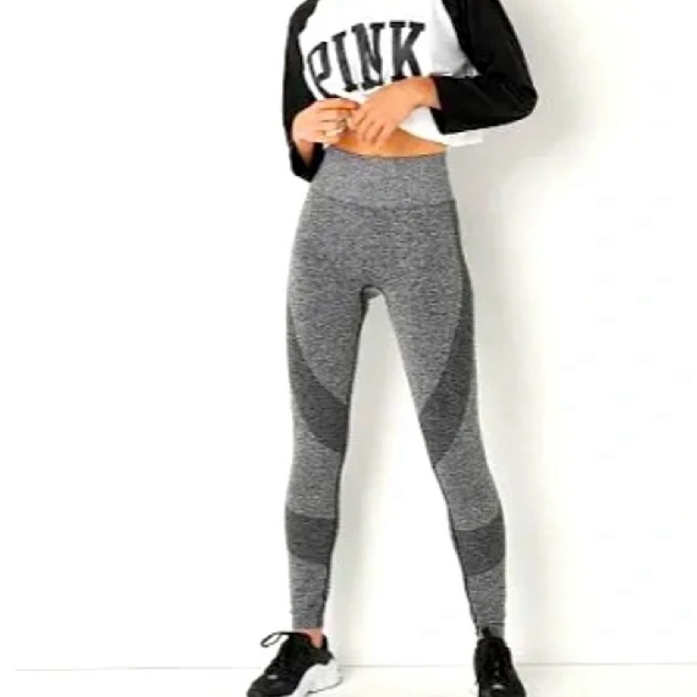 VICTORIA SECRET PINK SEAMLESS‎ LEGGINGS SIZE S